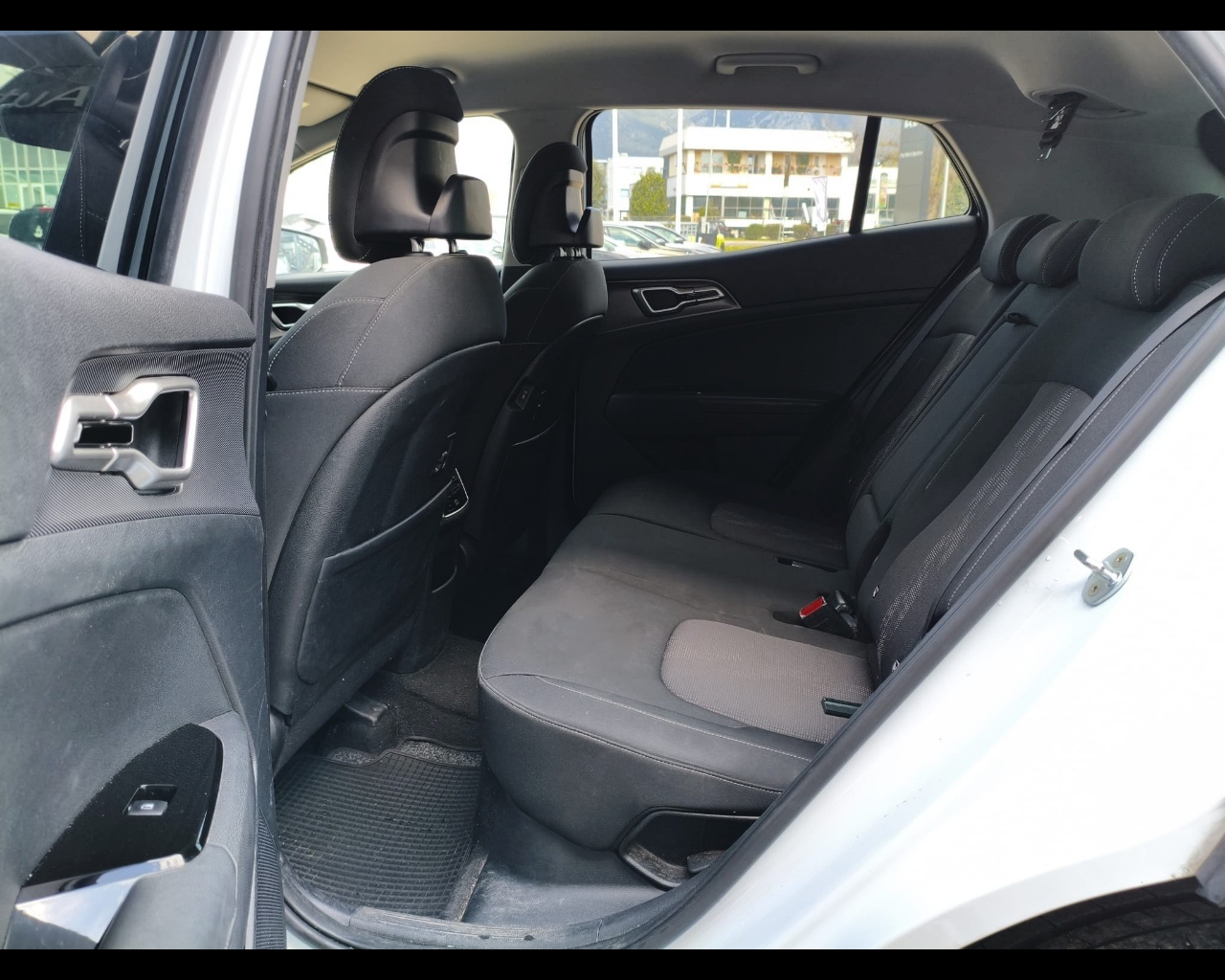 Foto KIA Sportage 1.6 tgdi hev Style auto