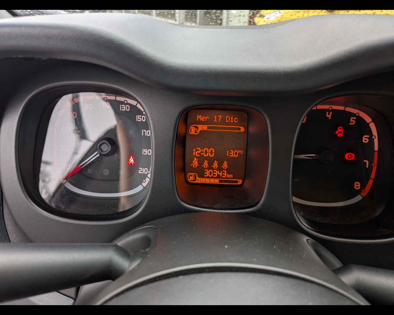 Foto FIAT Panda 1.0 firefly hybrid Cross s&s 70cv 5p.ti