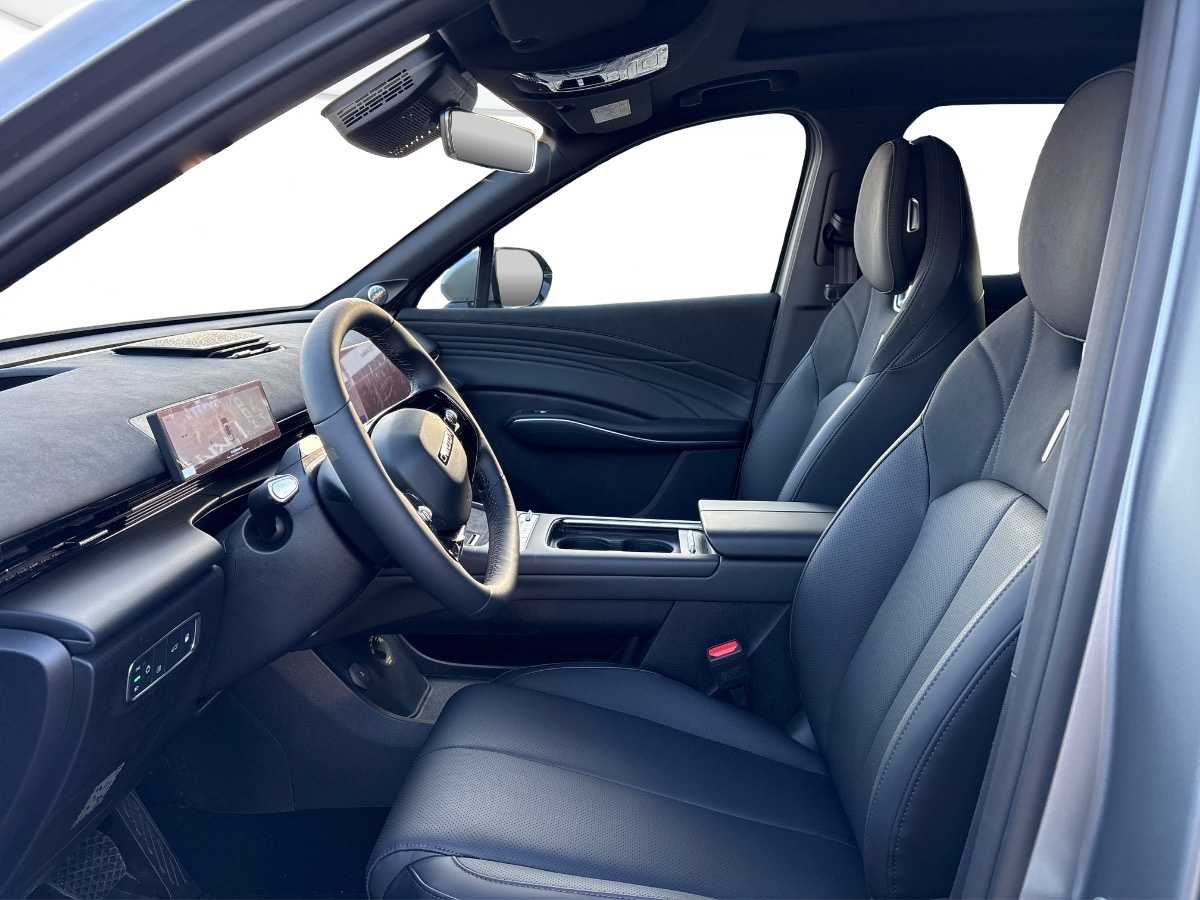 Omoda Omoda 7 Nuovo Ibrido Omoda 7 Rovigo