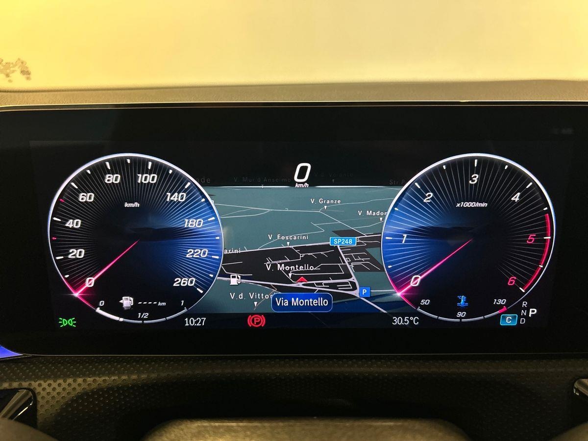 Mercedes Classe A Classe A 180 D Advanced Plus AMG Line 8G-DCT - 13