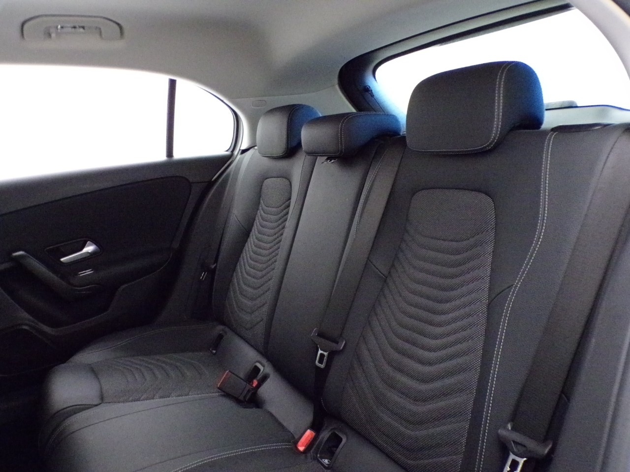 Mercedes  Classe A 180 D Advanced Speedshift DCT AMG 8G - 14