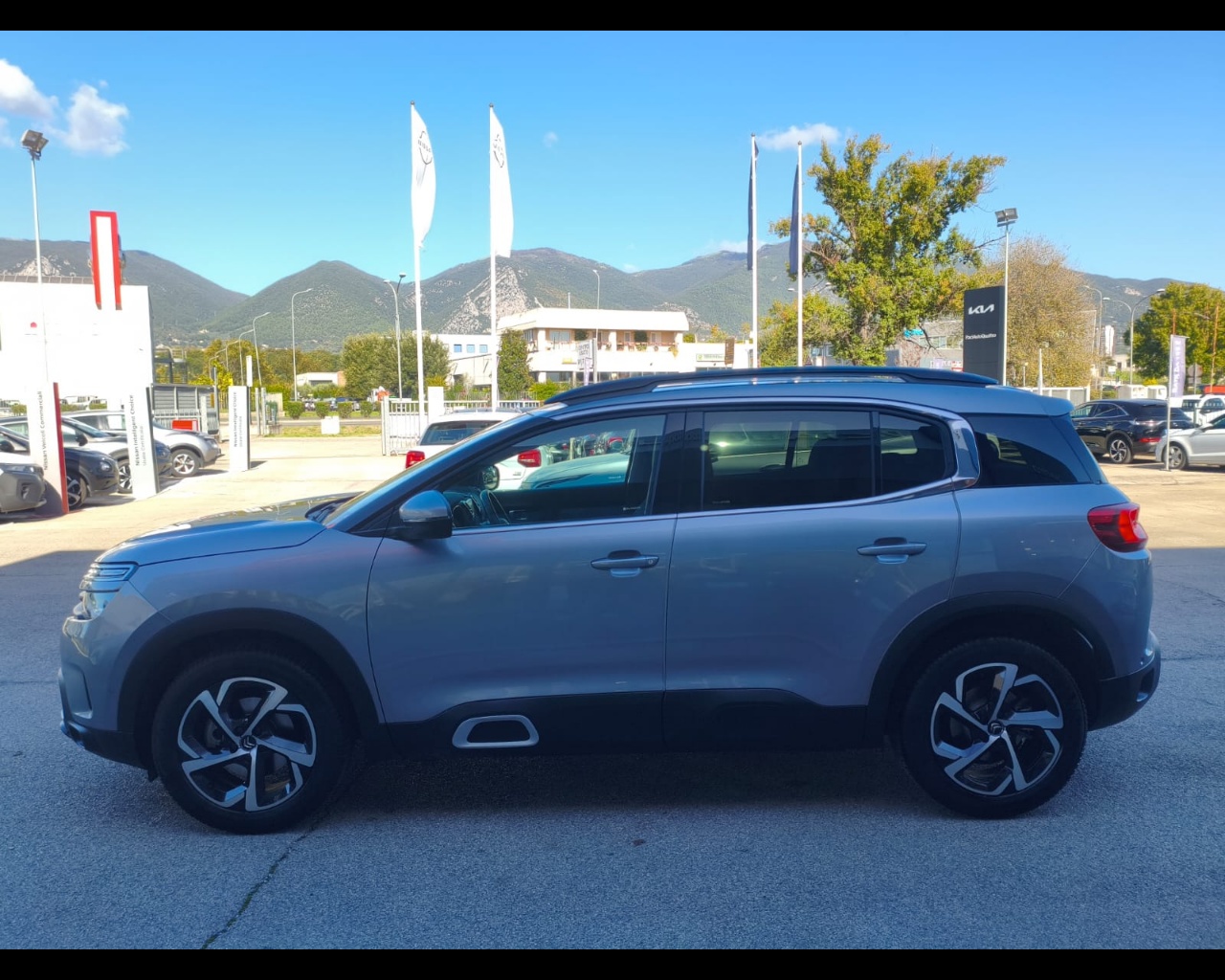 Foto CITROEN C5 Aircross 1.5 bluehdi Shine s&s 130cv eat8