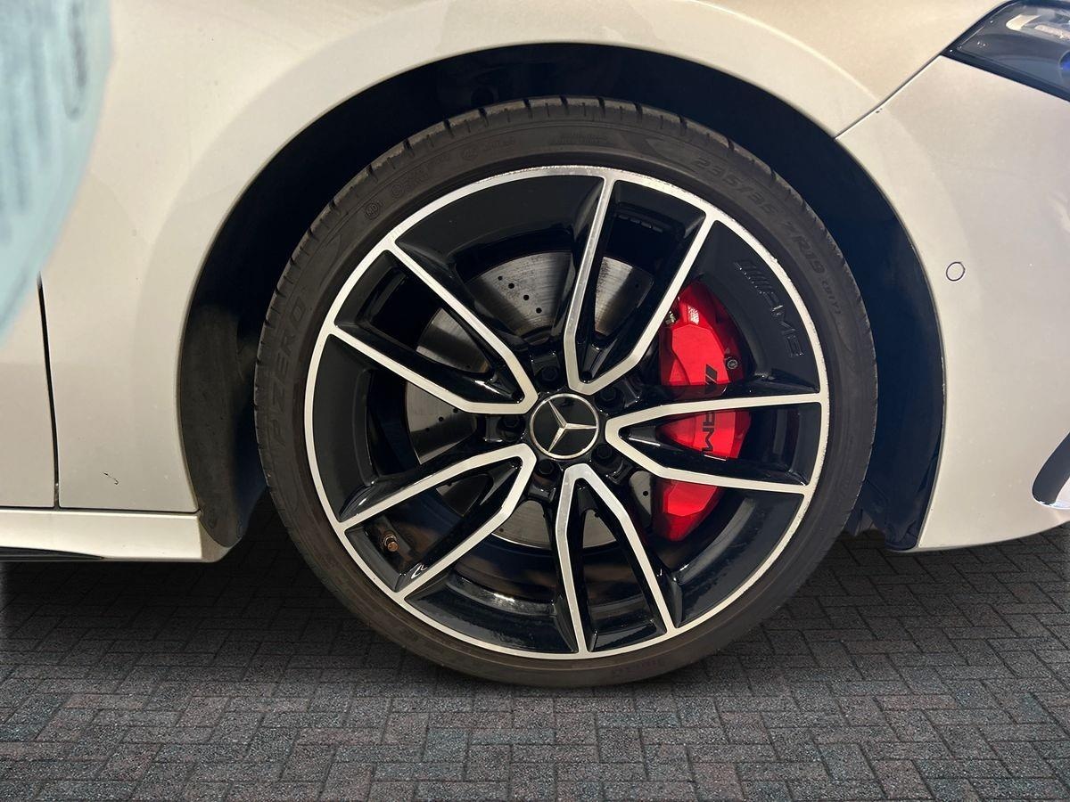 Mercedes-AMG Classe A AMG Classe A 35 AMG Premium Plus AMG Line 4Matic 7G-DCT - 17
