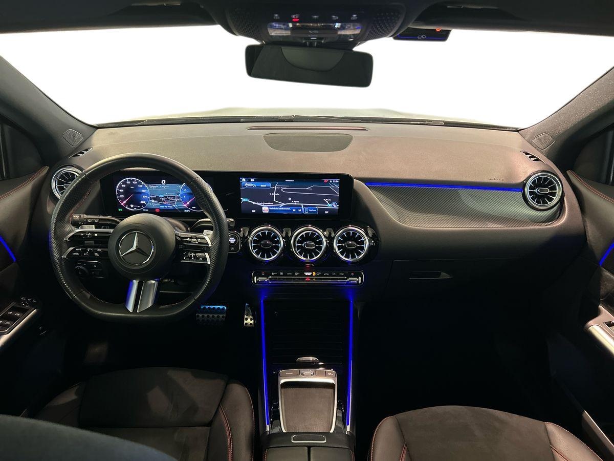 Mercedes  GLA 250 AMG Line Premium 4Matic 8G-DCT - 9