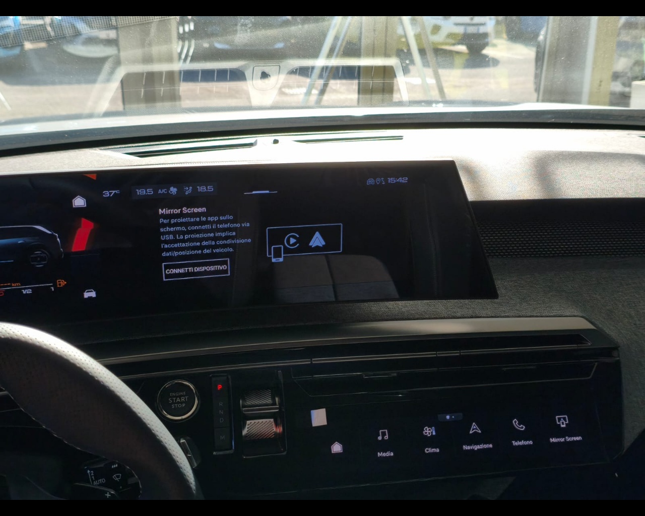 Foto PEUGEOT 5008 1.2 hybrid GT 136cv e-dcs6
