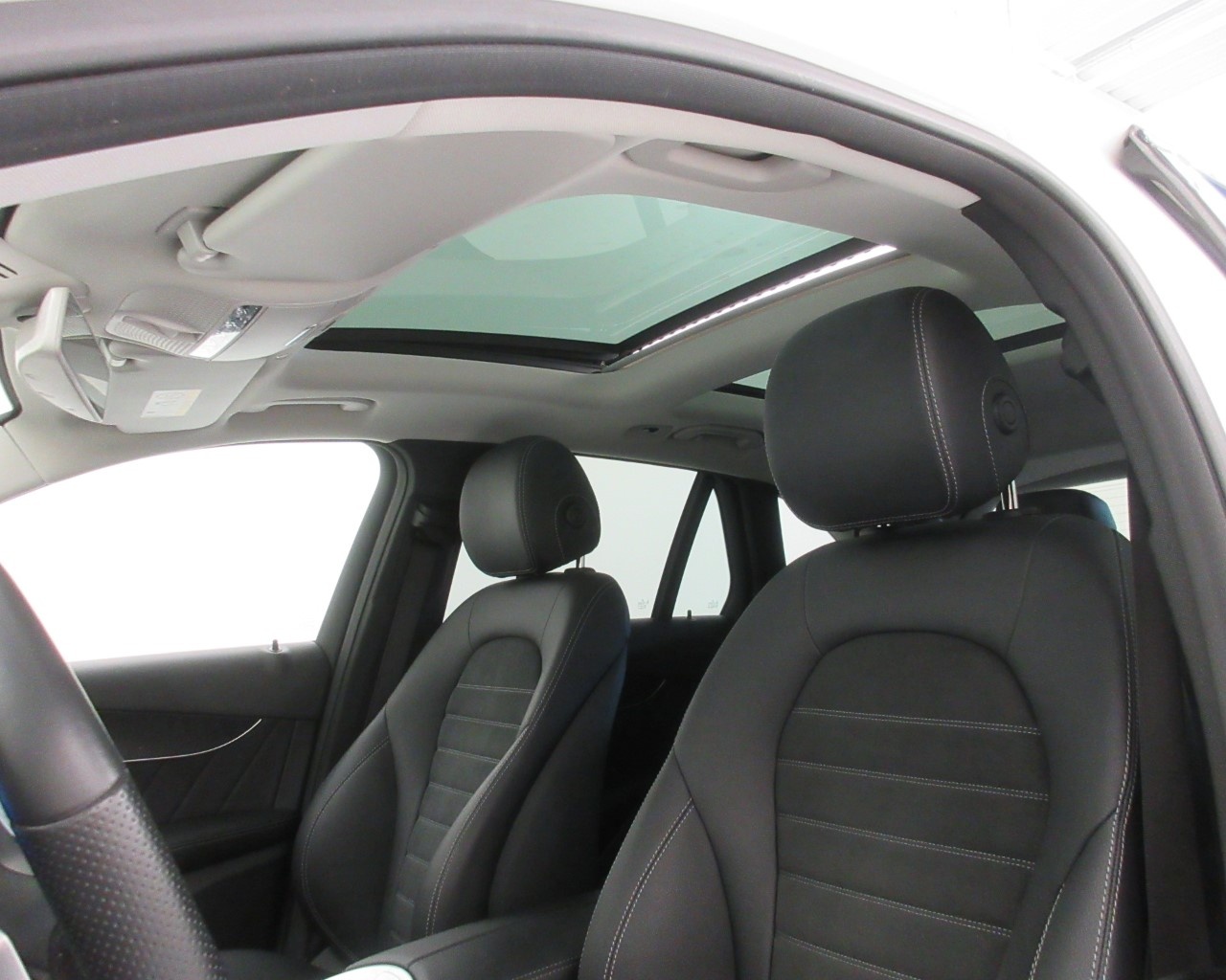 Mercedes GLC GLC SUV 220 D Premium 4Matic 9G-Tronic Plus - 14