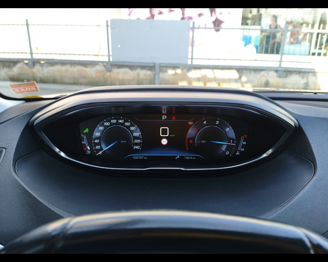 Foto PEUGEOT 3008 1.5 bluehdi Allure s&s 130cv eat8