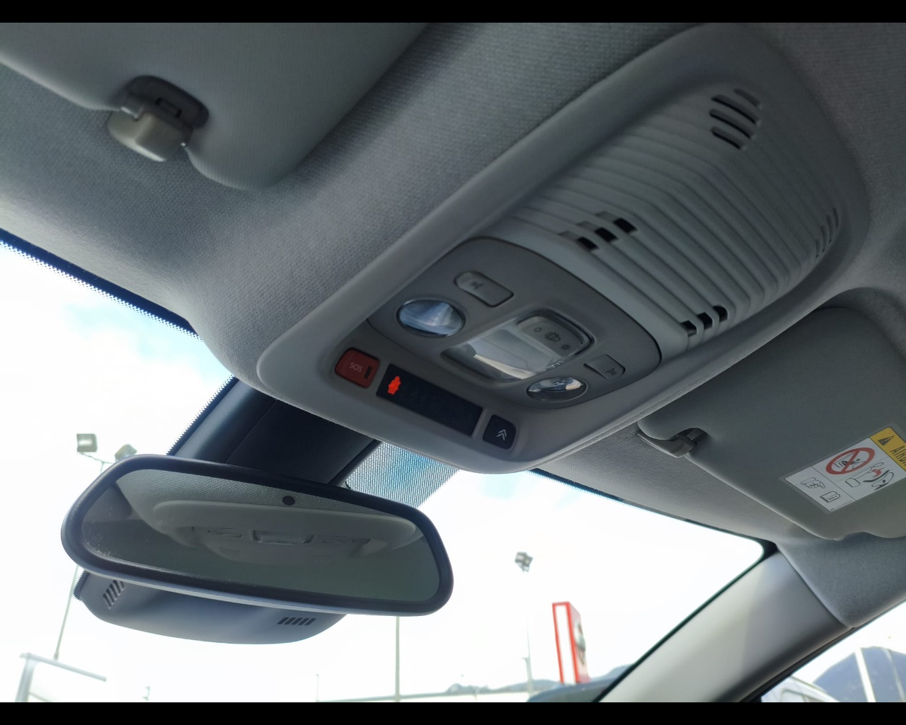 Foto CITROEN C3 Aircross 1.2 puretech Shine Pack s&s 110cv