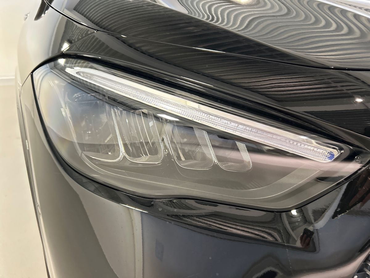 Mercedes GLA GLA 180 AMG Line Advanced Plus 7G-DCT - 7