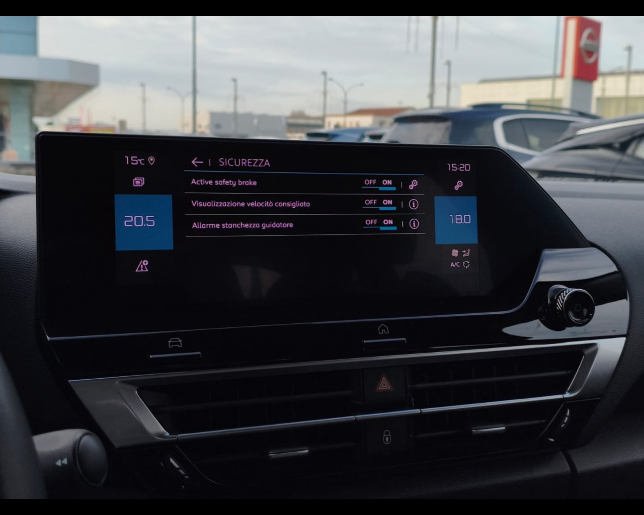 Foto CITROEN C4 1.5 bluehdi Feel Pack s&s 130cv eat8