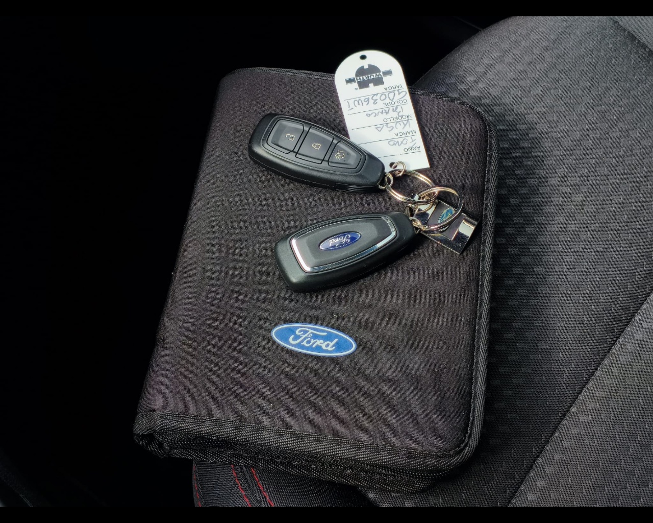 Foto FORD Kuga 1.5 ecoblue ST-Line X 2wd 120cv