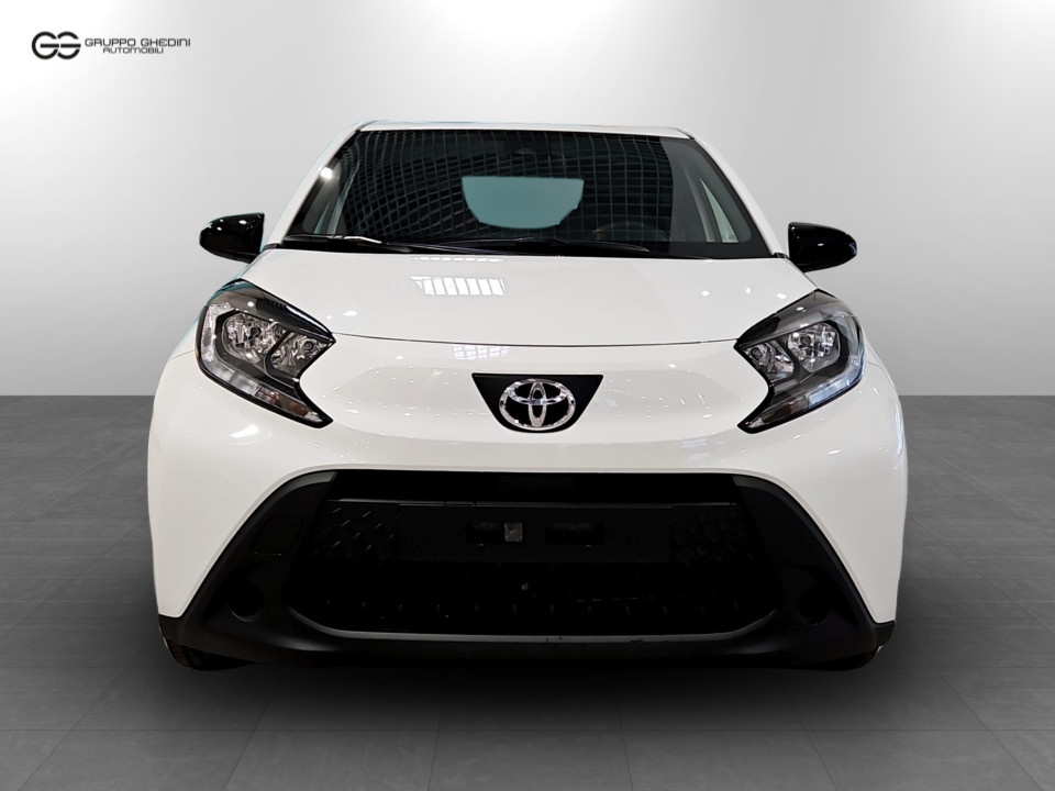 TOYOTA Aygo X 1.0 Active 72cv s-cvt Benzina Usato - 3