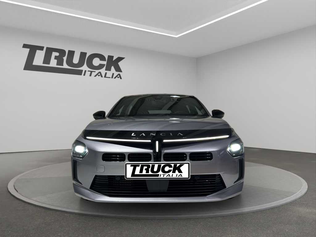 lancia-ypsilon-iv-2024-12-mhev-edizione-cassina-e-dct-sku93000