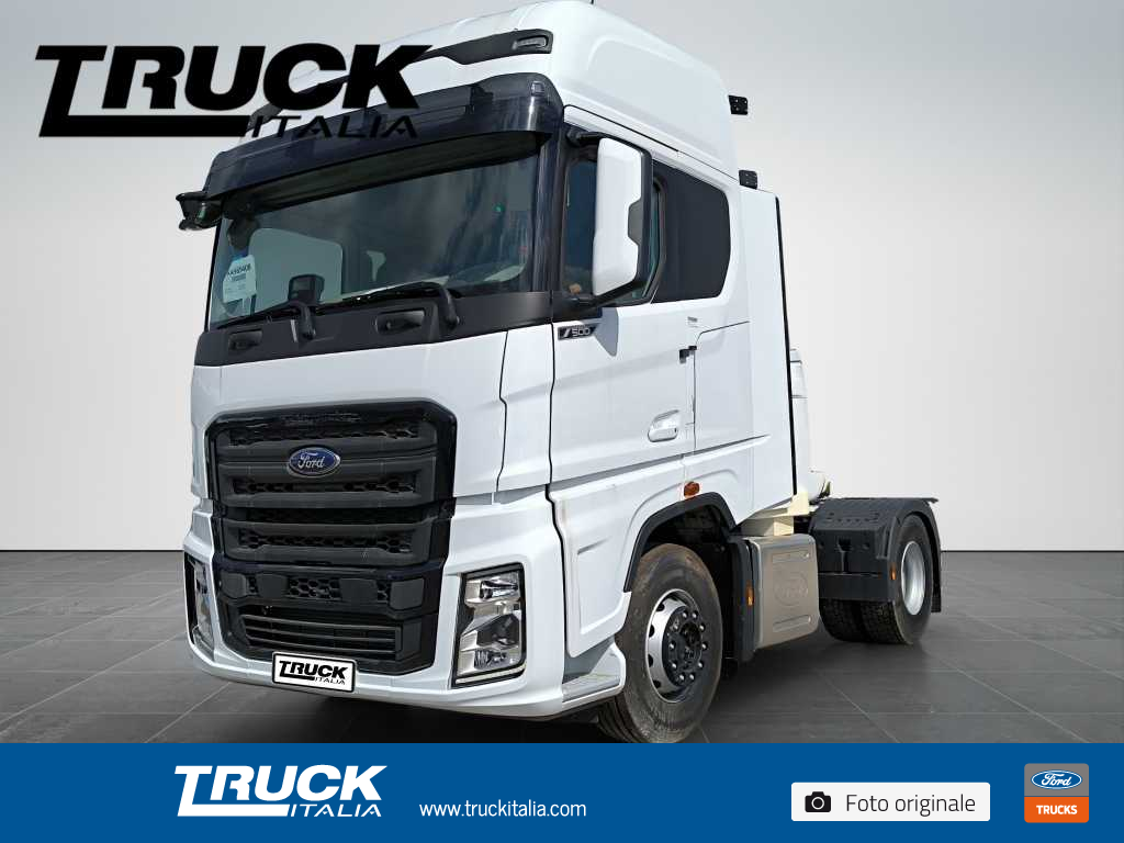 f-trucks-f-max-trattore-long-range-com-pack20-mega-cab-con-ehpas-3750-mm-sku103230