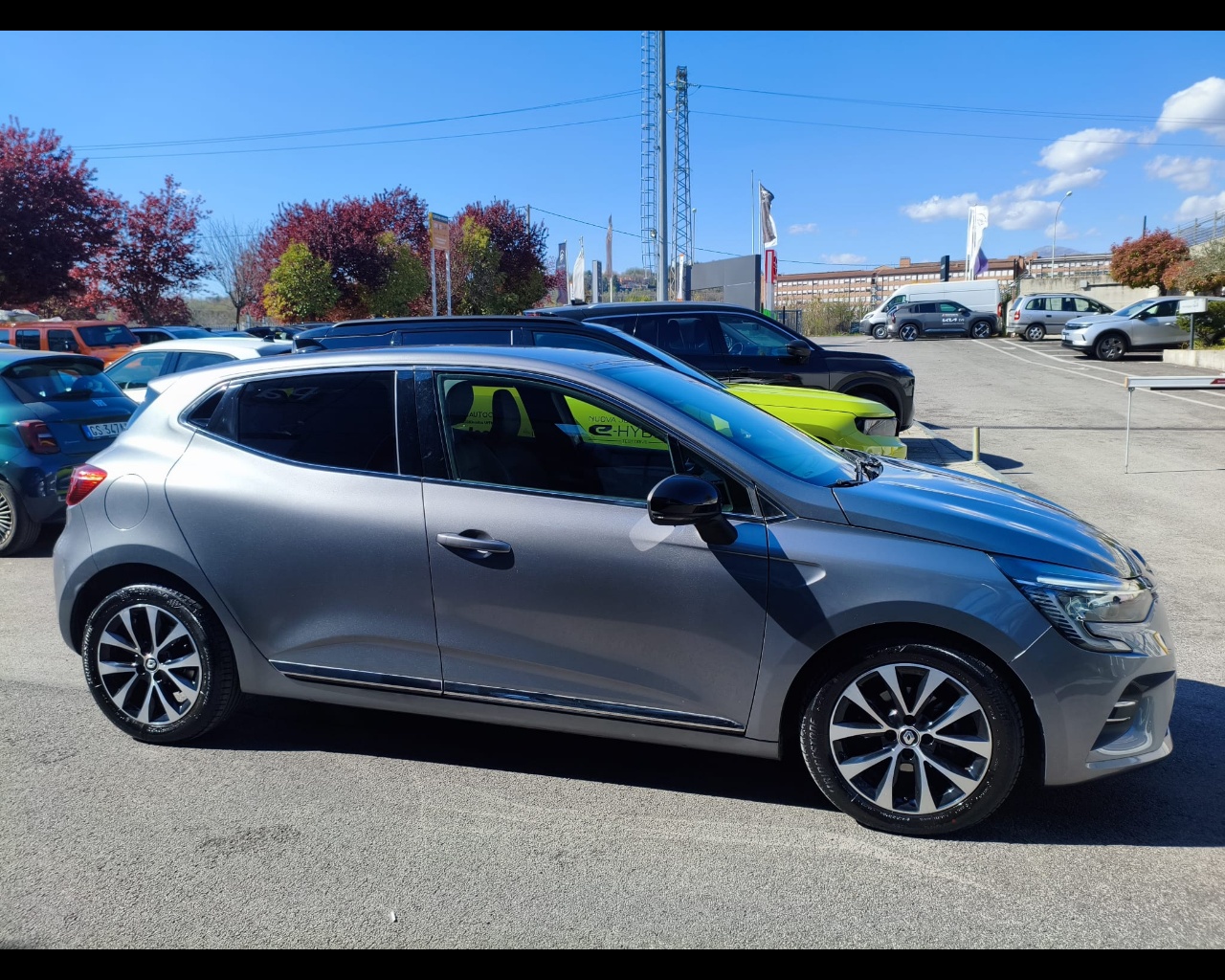 Foto RENAULT Clio 1.0 tce Techno Gpl 100cv