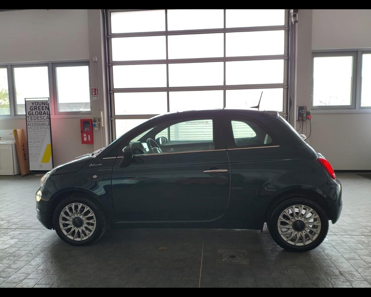 Foto FIAT 500 1.0 hybrid Dolcevita 70cv