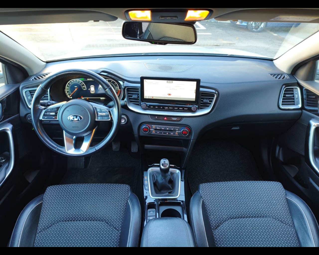 Foto KIA XCeed 1.0 t-gdi High Tech Gpl 117cv
