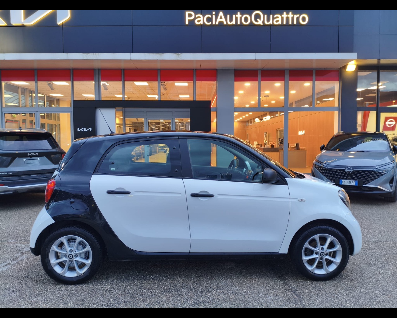 Foto SMART Forfour 1.0 Youngster 71cv 