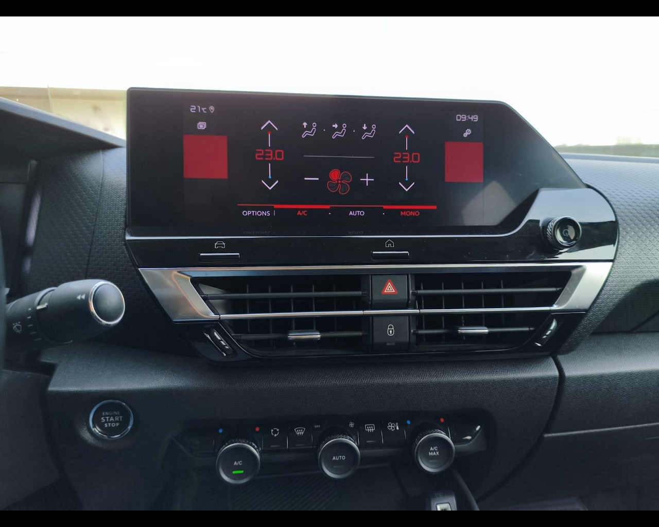 Foto CITROEN C4 1.5 bluehdi Shine s&s 130cv eat8