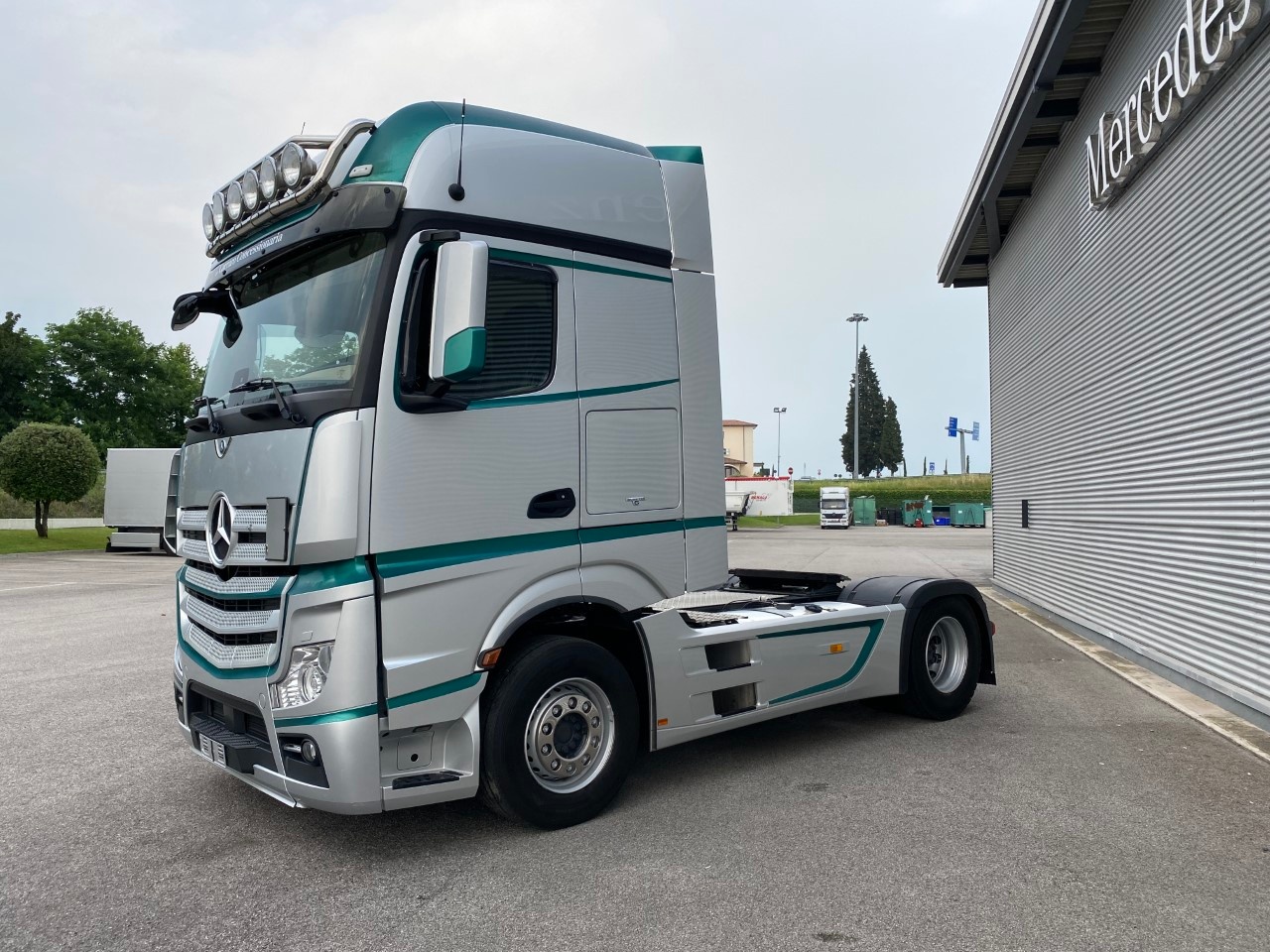 Mercedes Actros actros 1853 LS flat cab. Str.Sp.2,5 Euro VI - 4