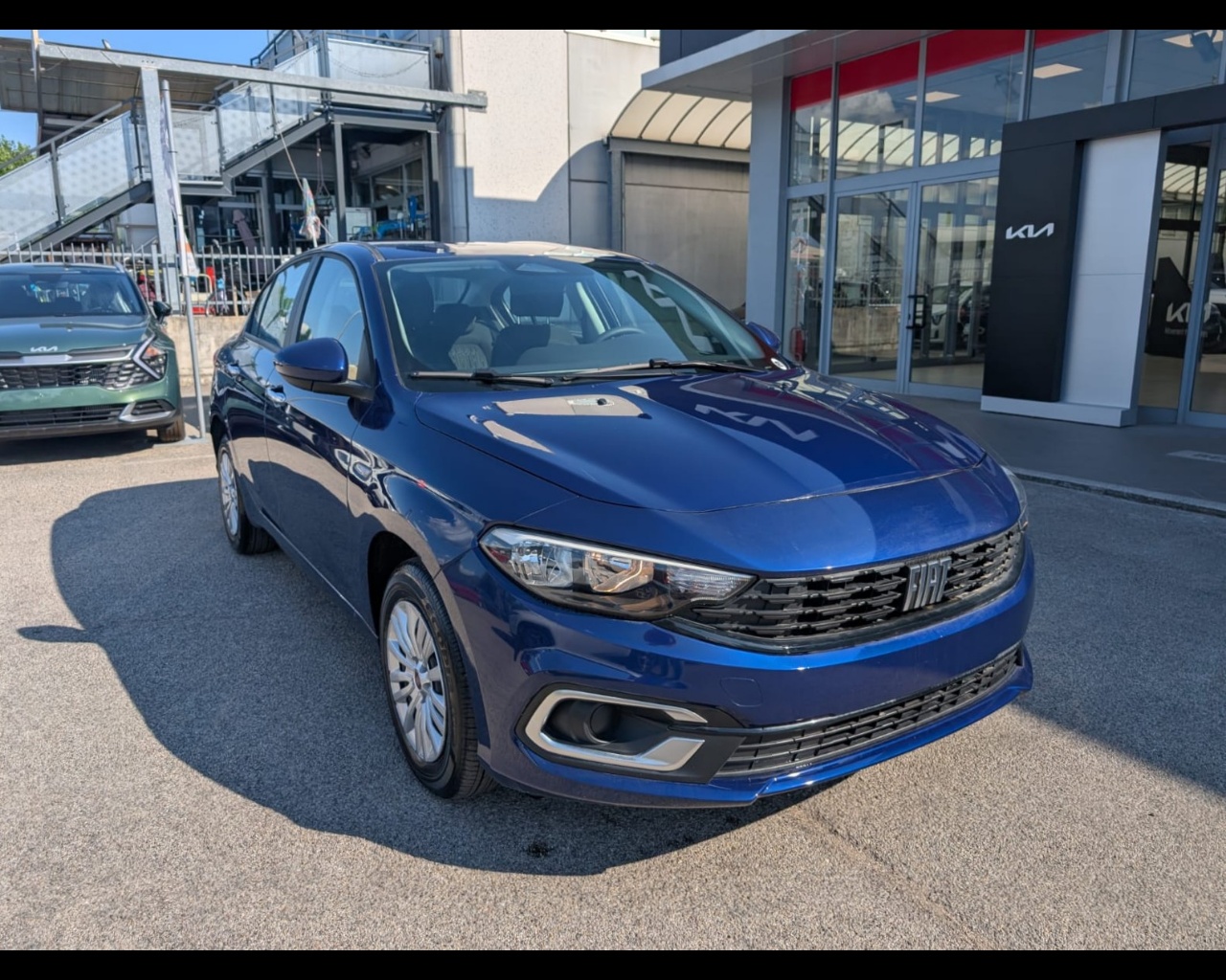 Foto FIAT TIPO SEDAN 1,6 130 CV 