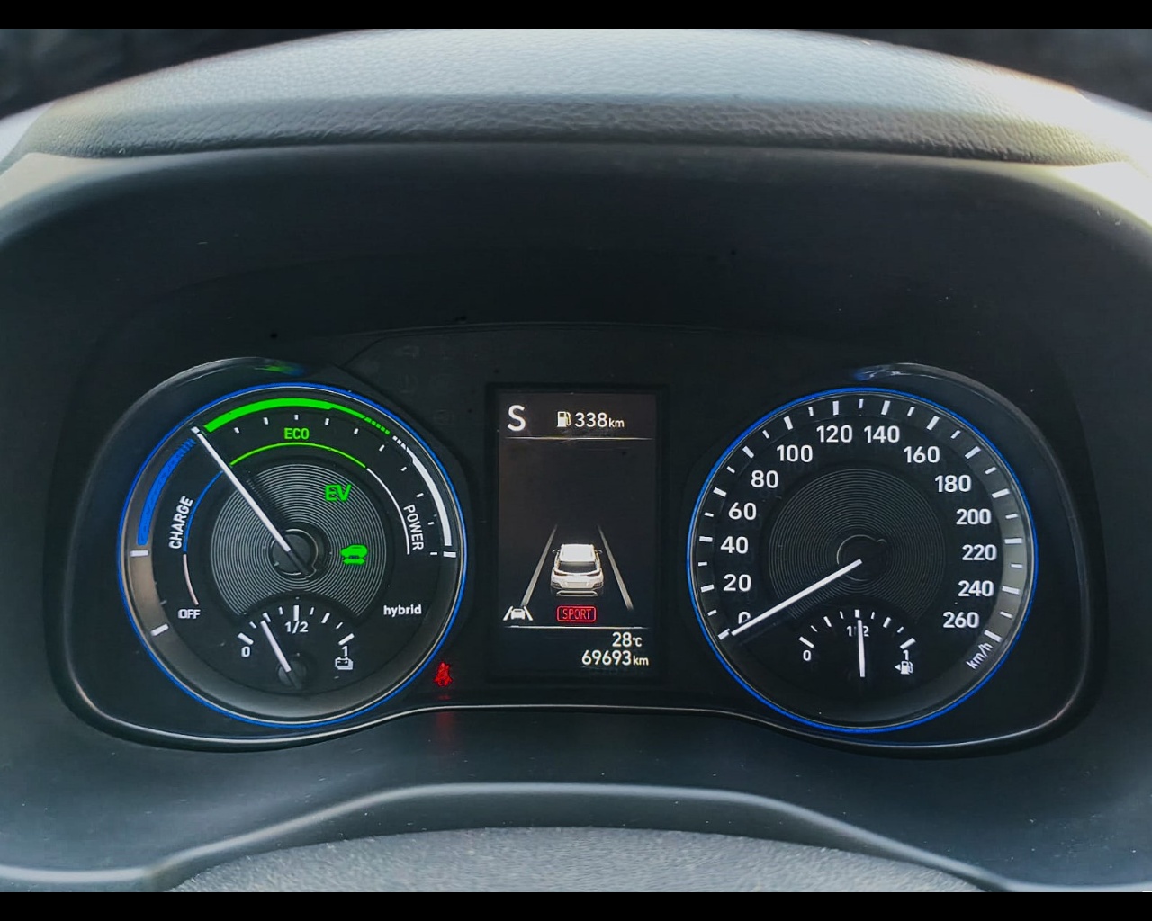 Foto HYUNDAI Kona 1.6 hev Xtech 2wd dct