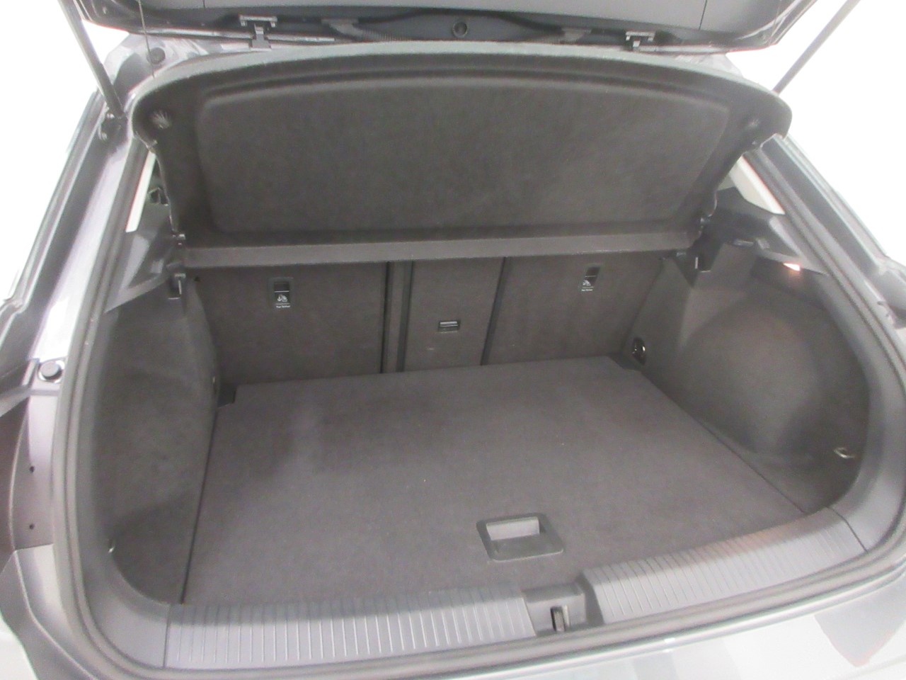 Volkswagen T-Roc T-Roc 1.6 TDI SCR Business - 9
