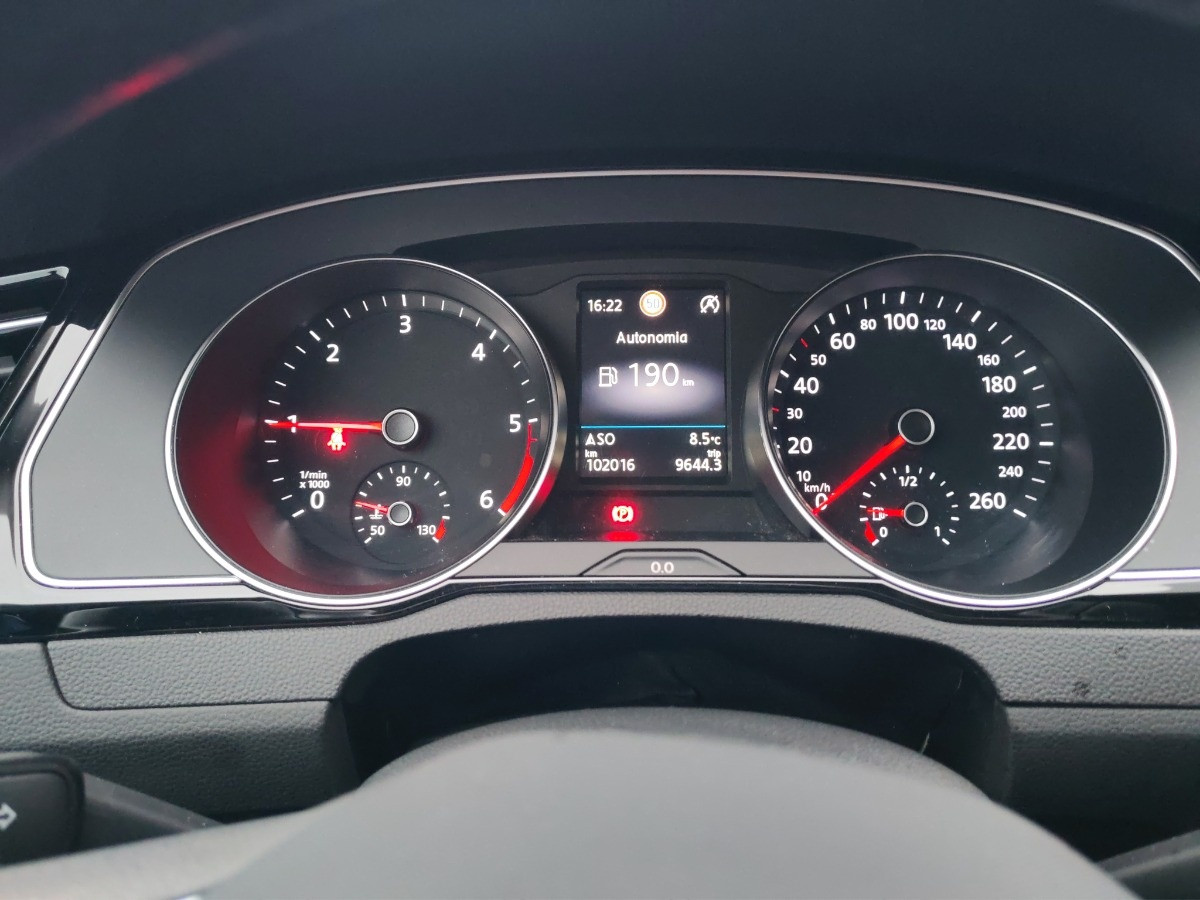 Volkswagen Passat Usato 2021 Passat Carpi