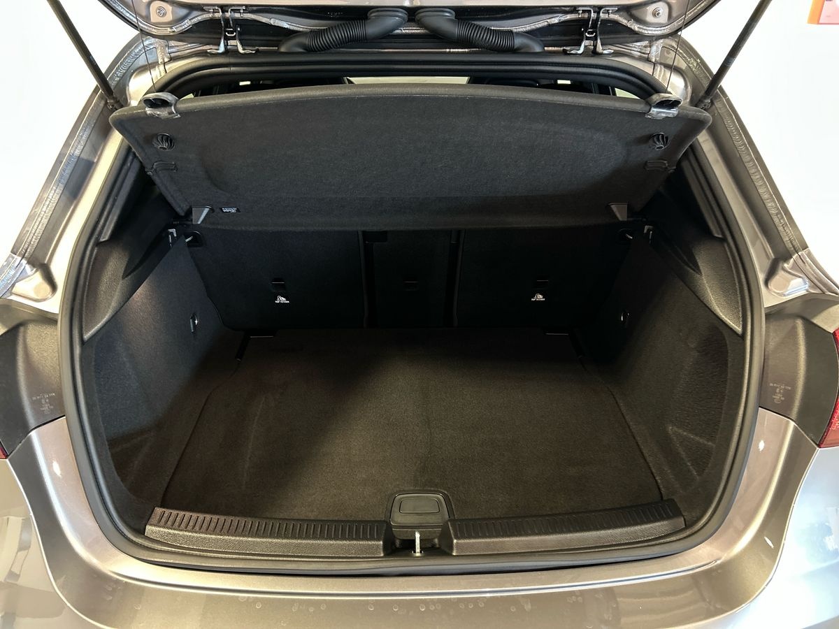 Mercedes-AMG  Classe A AMG 35 AMG Line Premium 4Matic Speedshift DCT AMG 8G - 8