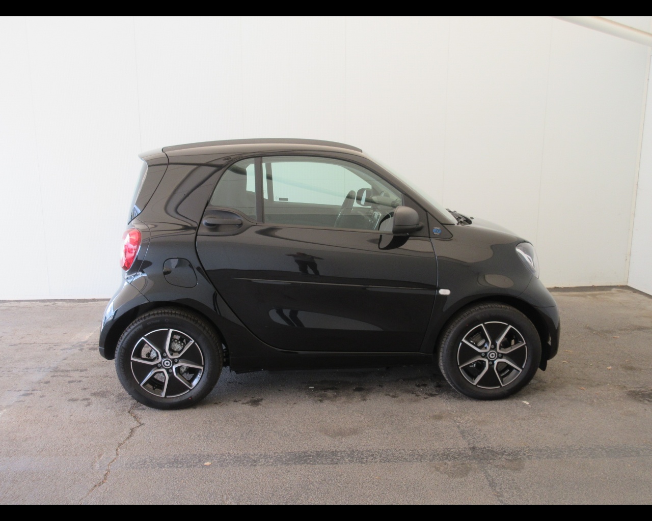 smart fortwo fortwo 22kW EQ Passion - 9