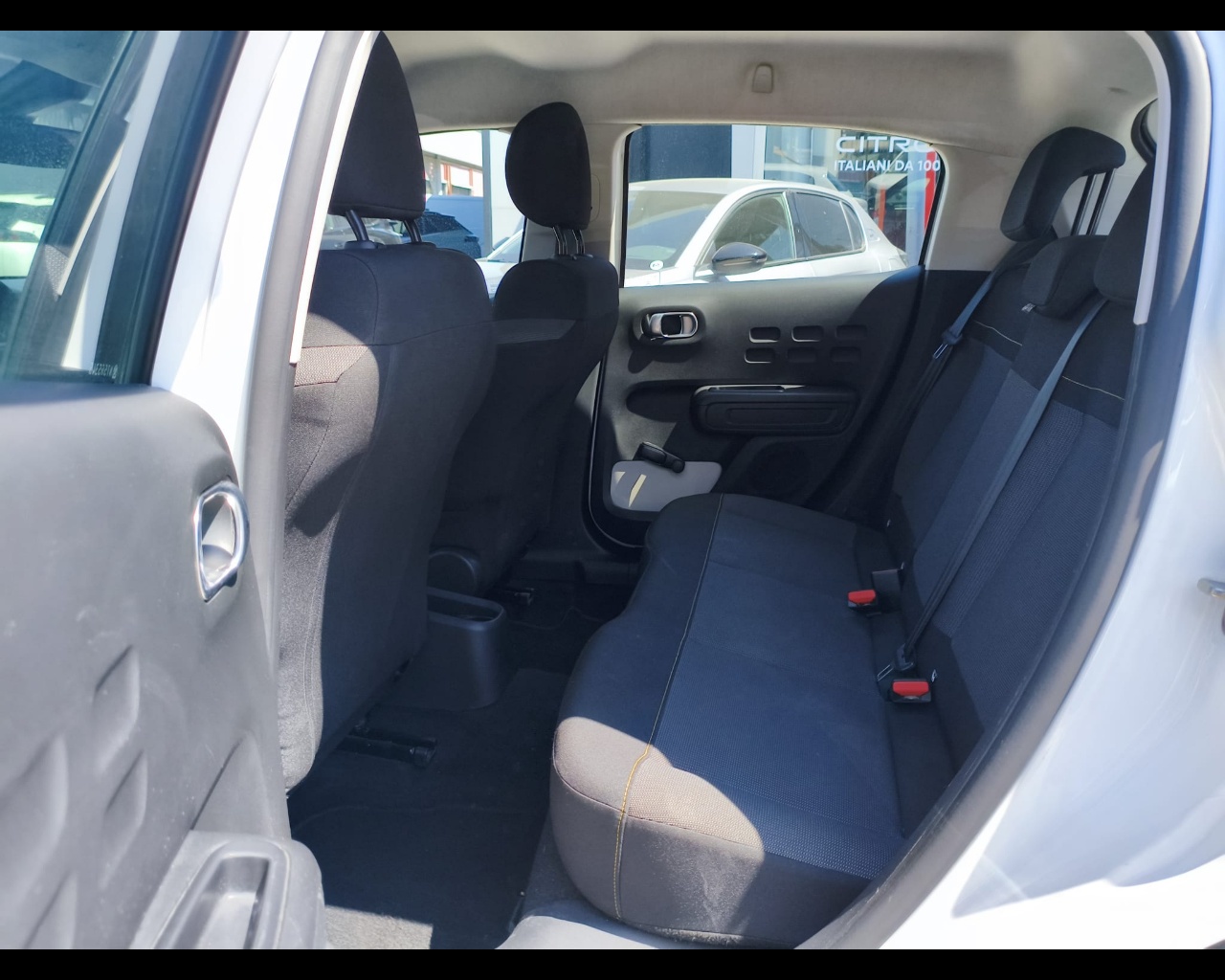 Foto CITROEN C3 1.5 bluehdi Feel s&s 100cv 6m
