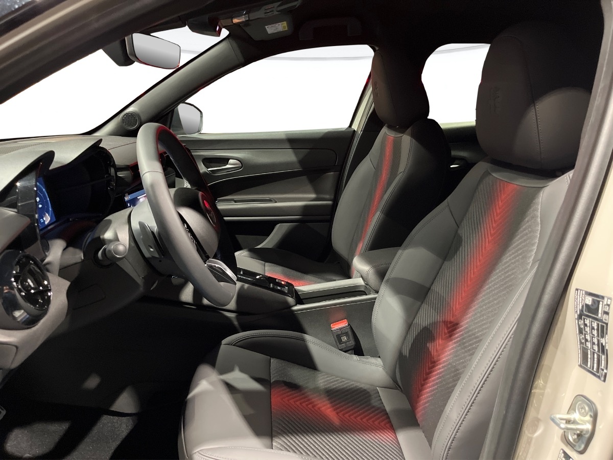 Alfa Romeo Junior Nuovo Ibrido benzina Junior Rovigo