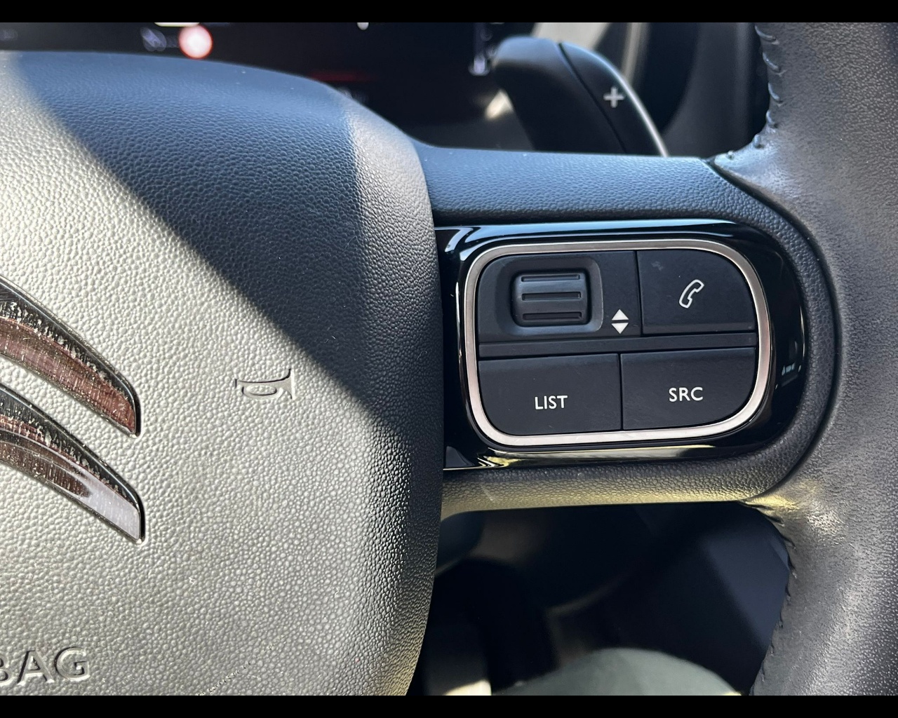 Foto CITROEN C5 Aircross 1.2 puretech Feel Pack s&s 130cv eat8