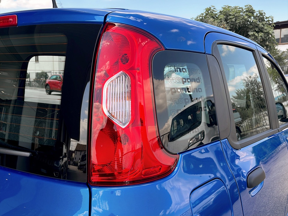 FIAT Panda Pandina My26 1.0 65cv Hybrid Icon Ibrida km0 - 19