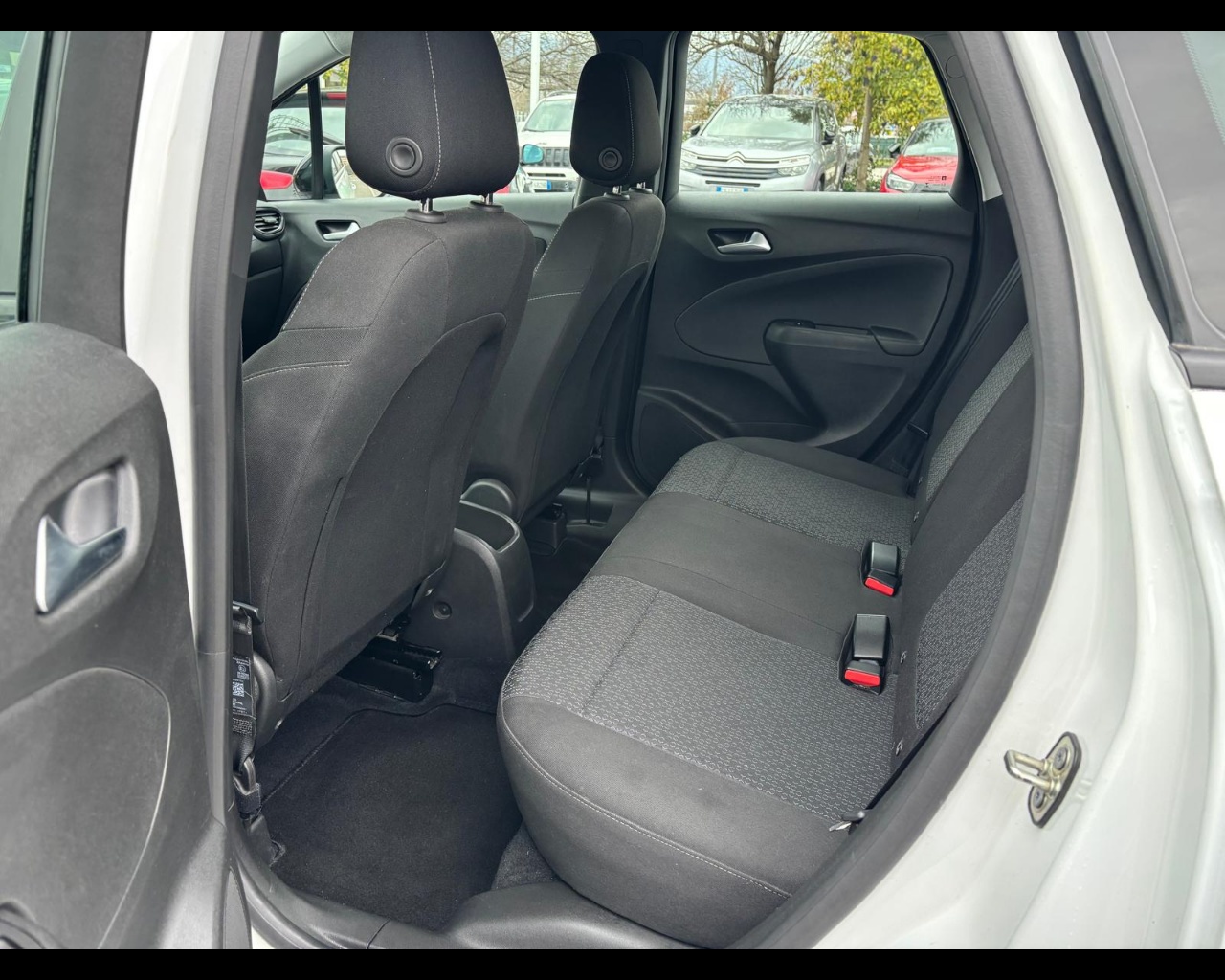 Foto OPEL Crossland 1.5 ecotec Edition 110cv