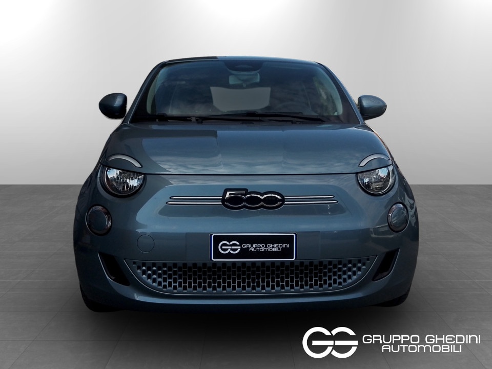 FIAT 500 500e 42 kWh Passion Elettrica usato - 3