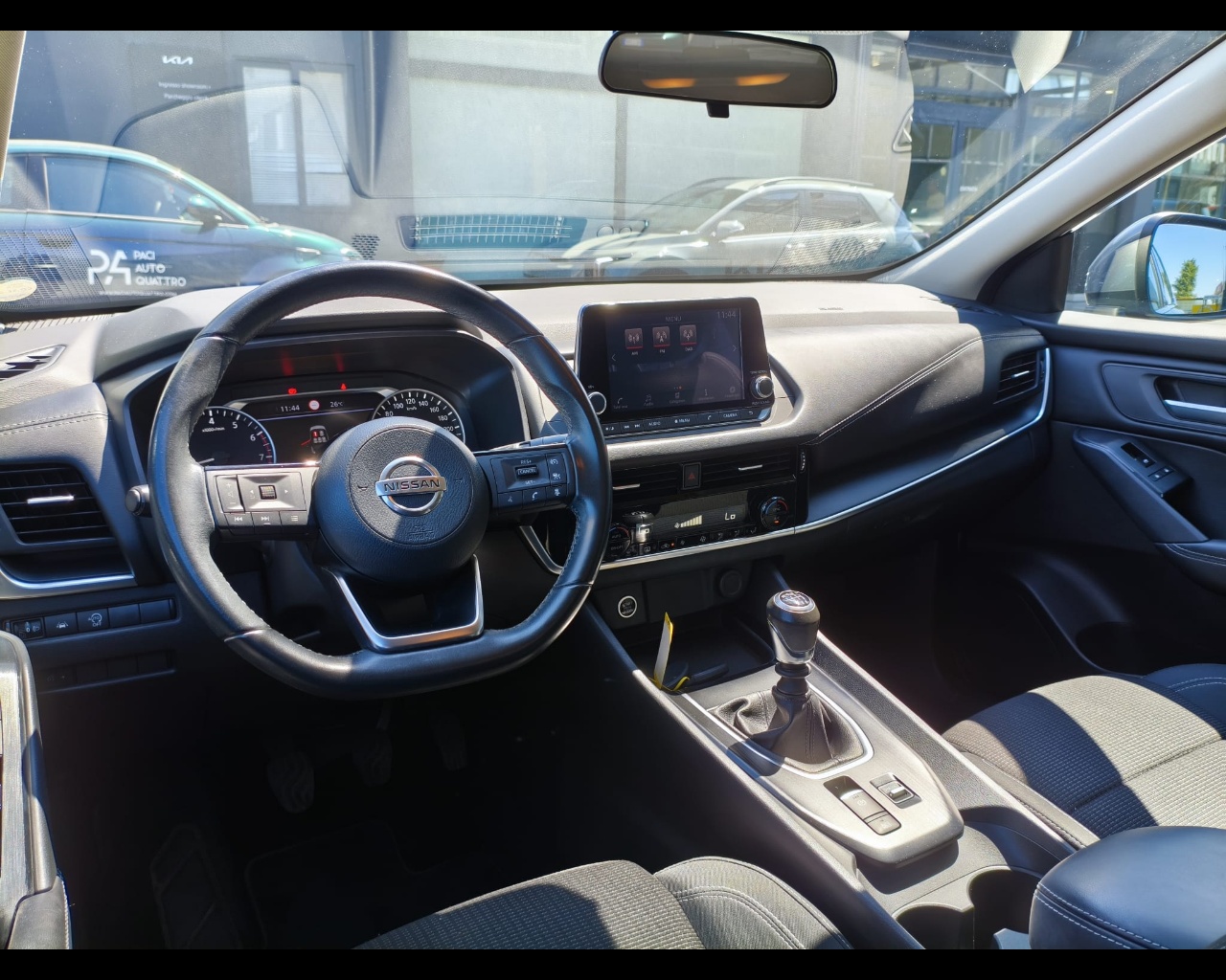 Foto NISSAN Qashqai 1.3 mhev Acenta 2wd 140cv