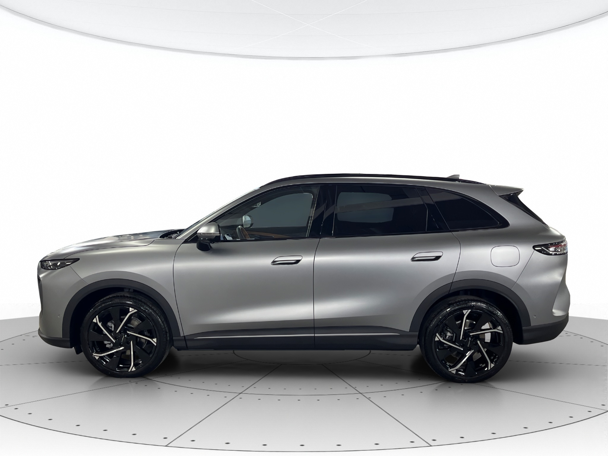 Lepas Lepas L8 PHEV Nuovo Ibrido benzina Lepas L8 PHEV Verona