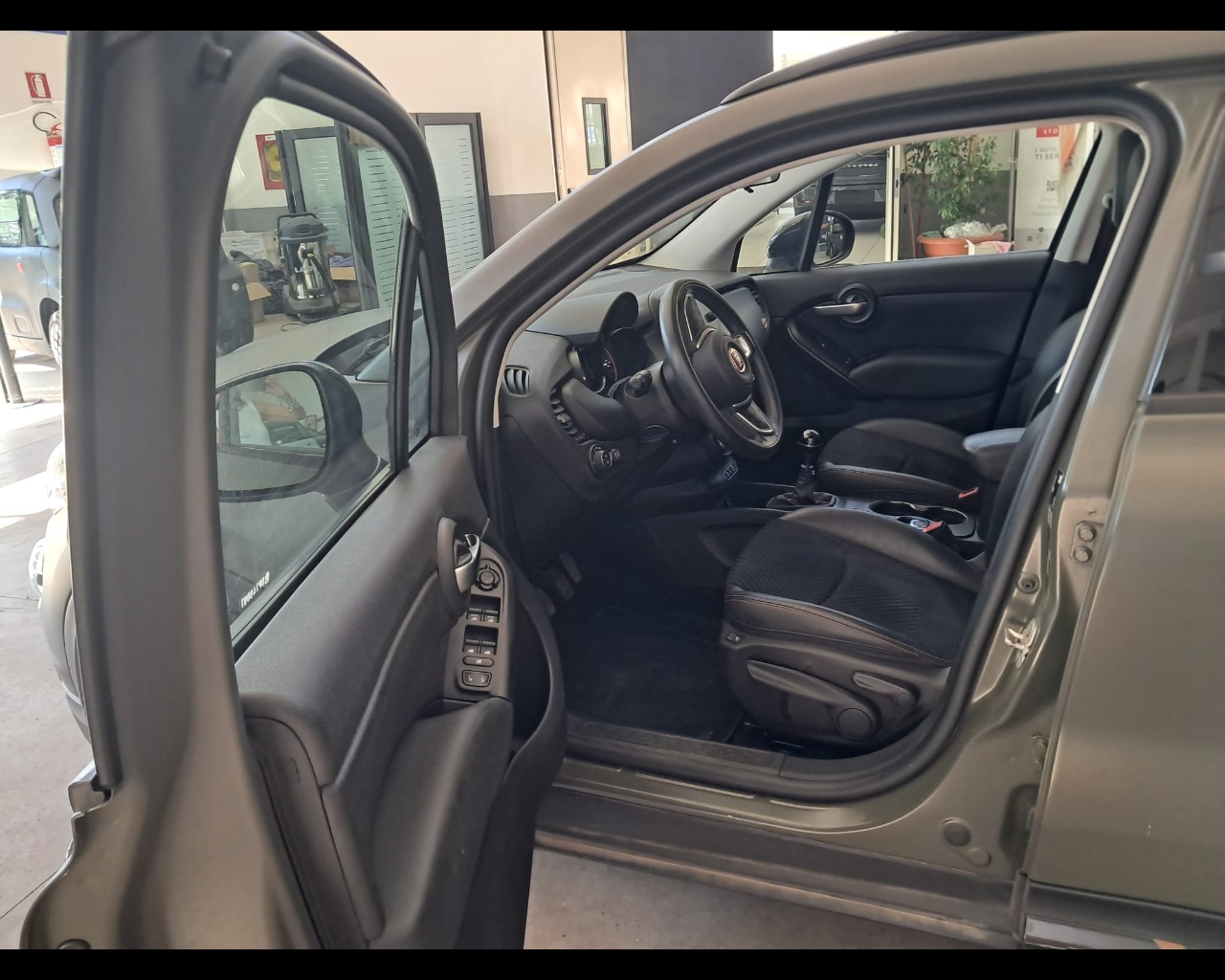 Foto FIAT 500X 1.3 mjt S-Design Cross 4x2 95cv