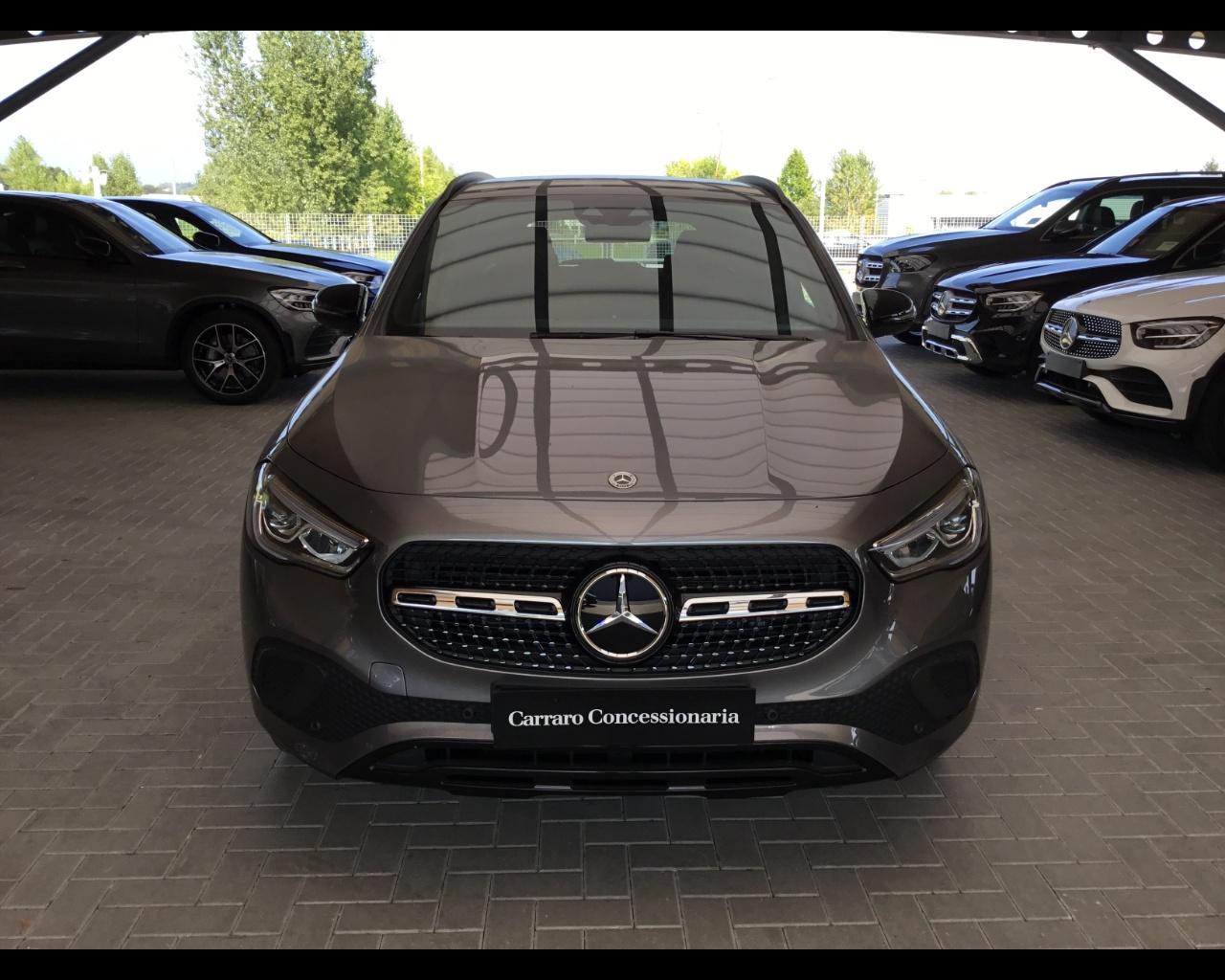 Mercedes GLA GLA 250e EQ-Power Automatic DL5