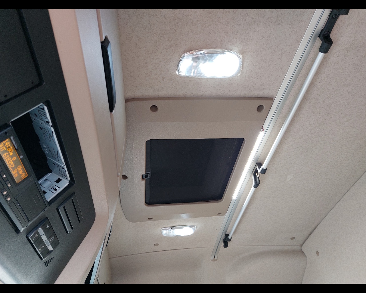 Mercedes Actros actros 1845 LS cab. Str.Sp. 2,3 EuroVI(E5) - 16