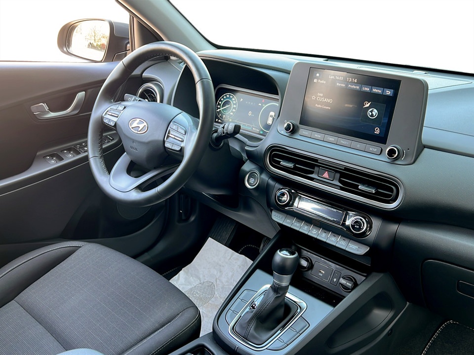HYUNDAI Kona 1.6 gdi hev Xtech 2wd 141cv dct Ibrida usato - 12