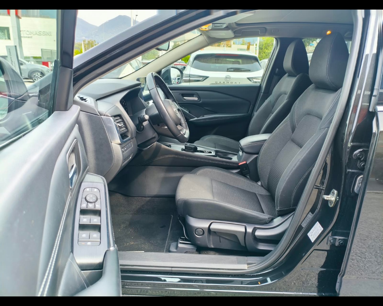 Foto NISSAN Qashqai 1.5 e-power N-Connecta 2wd