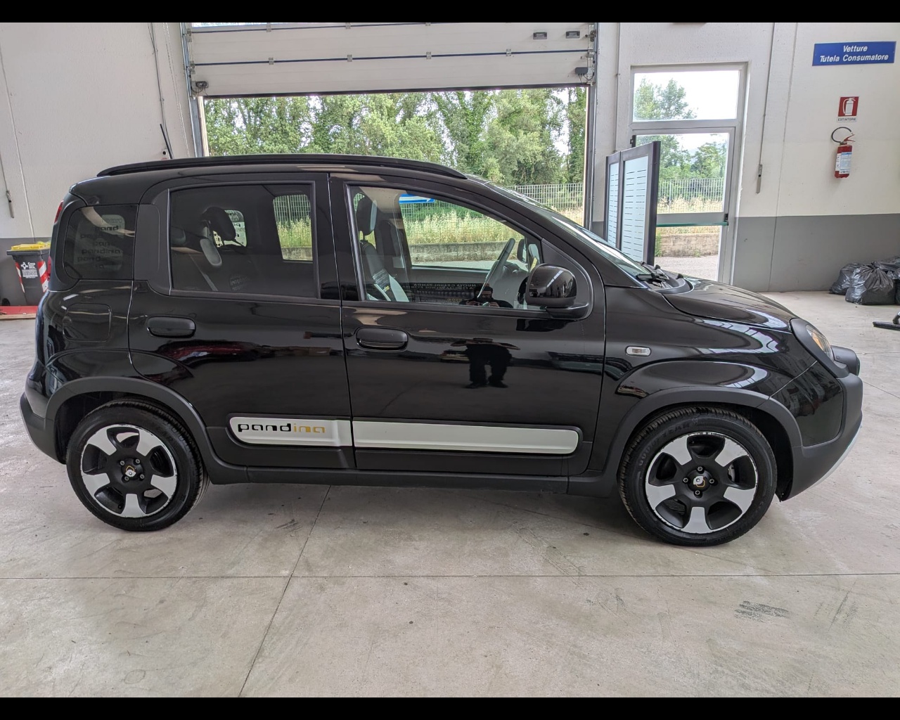Foto FIAT Pandina Cross 1.0 firefly hybrid s&s 70cv