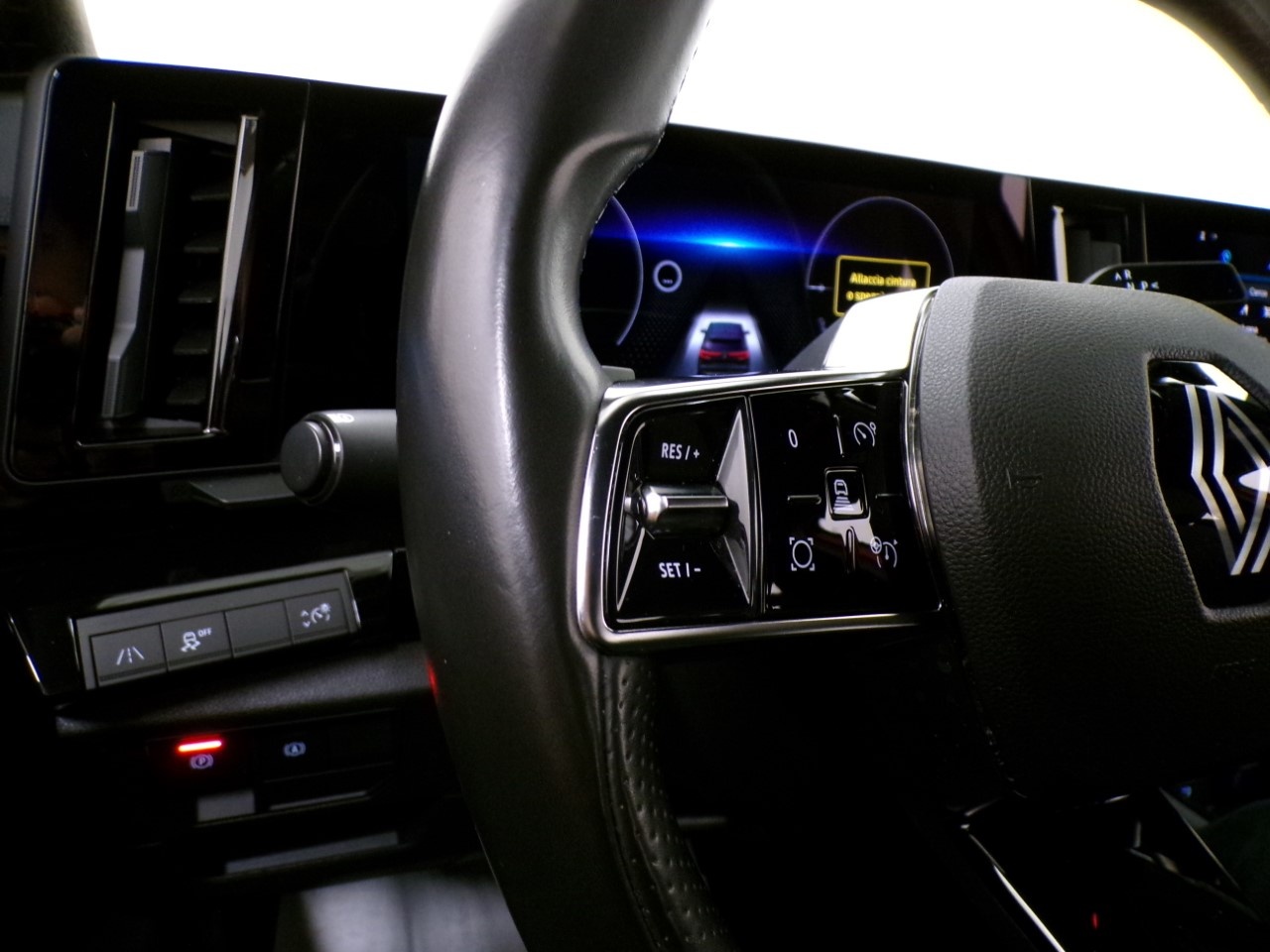 Renault Austral Austral 1.2 E-Tech full hybrid 200cv Techno - 16