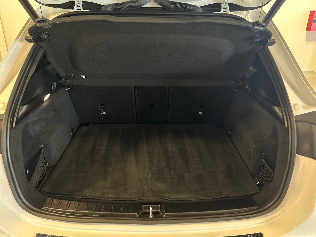 Mercedes  GLA 200 D AMG Line Advanced Plus 8G-DCT - 8