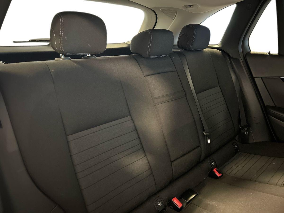 Mercedes GLC GLC SUV 220 D Sport 4Matic 9G-Tronic Plus - 16