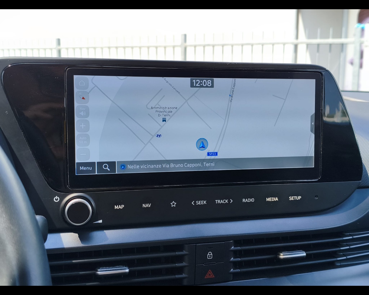 Foto HYUNDAI Bayon 1.2 Gpl Xline 78cv mt