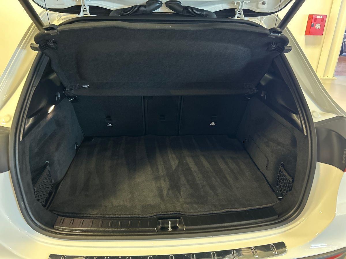 Mercedes GLA GLA 200 D AMG Line Advanced Plus 8G-DCT - 8
