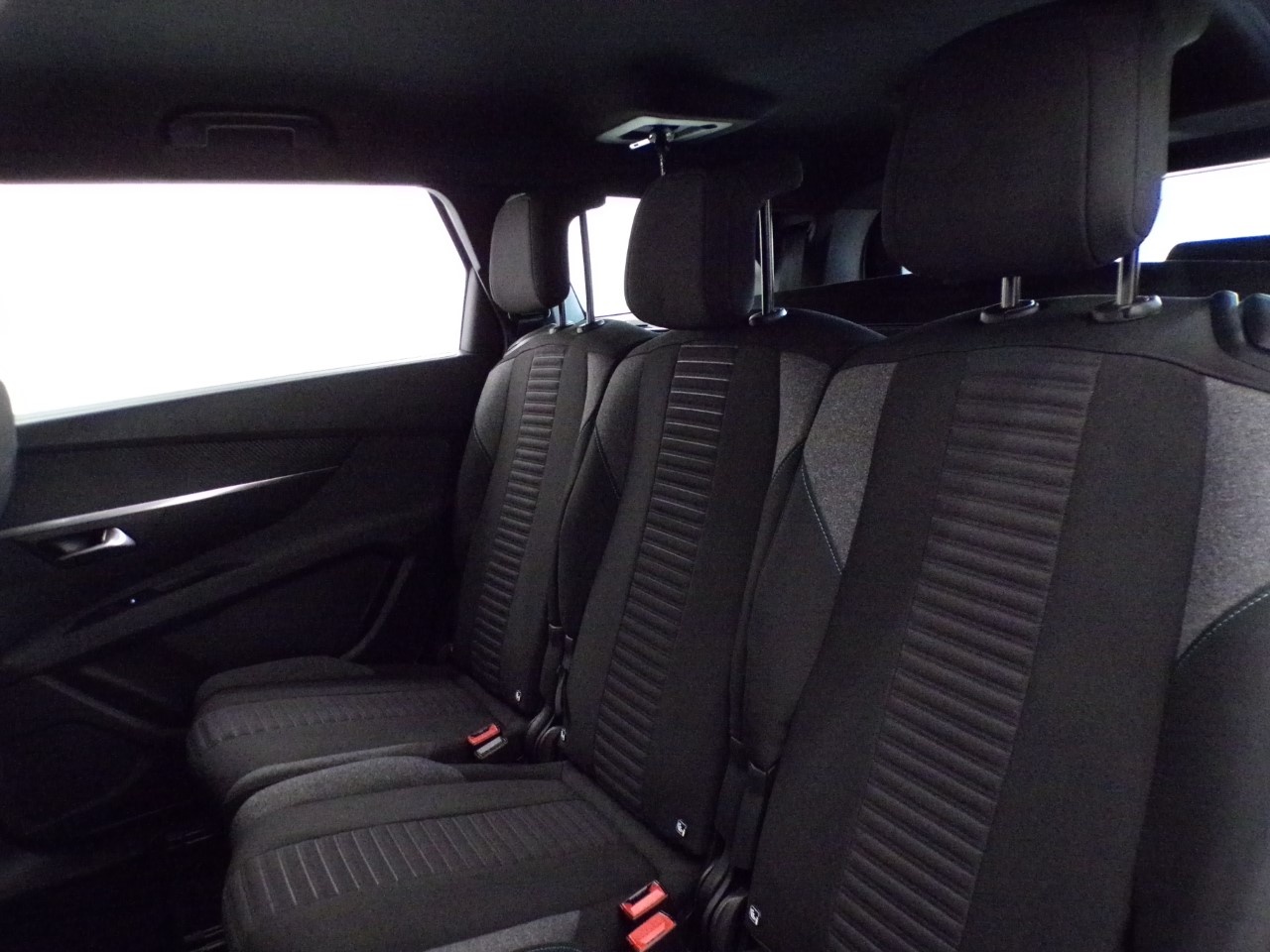 Peugeot 5008 5008 1.2 Hybrid 48V 136cv Active Pack e-DCS6 S&S - 13